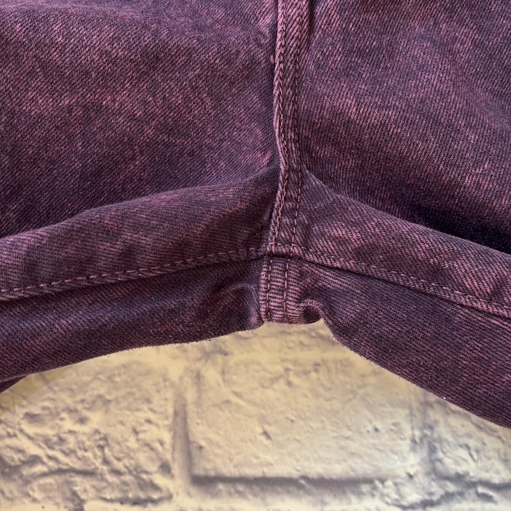 Levi’s X Deepika Padukone Straight Leg High Waisted Purple Denim Jeans Size 30 - Picture 9 of 16
